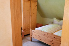 Blick-vom-Flur-zum-Schlafzimmer